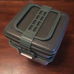 Cameo color plastic bento box